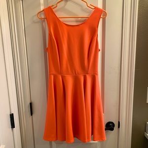 Medium hot pink guess dress